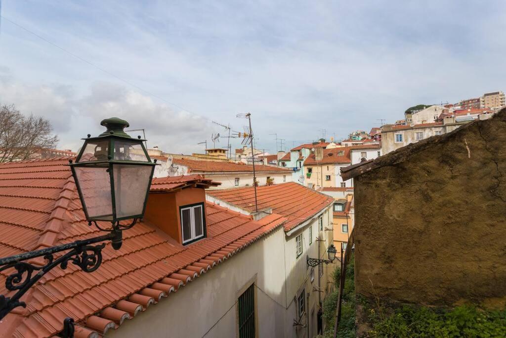 Appartamento Mouraria 3 - Historic Duplex Lisbona Esterno foto